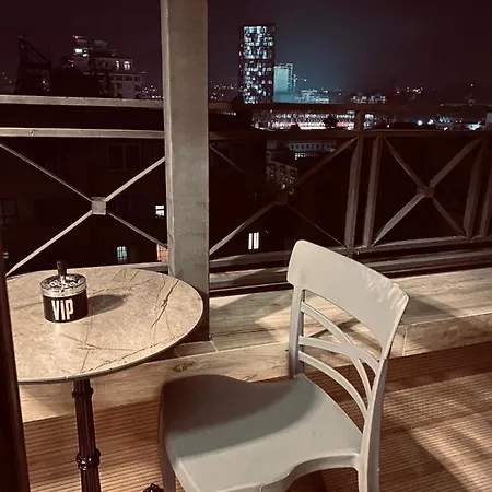 Апартаменты Deluxe In Blloku Area Тирана